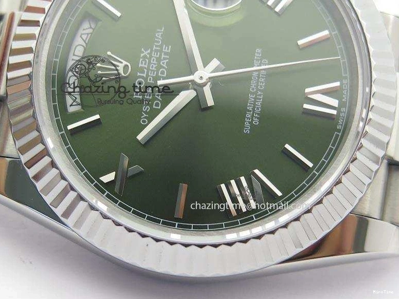 MiroTime 0424 Stretchable DayDate 40mm BP-Maker 228206 SS Green Roman Dial (Fluted Bezel) On SS Bracelet ETA 3904